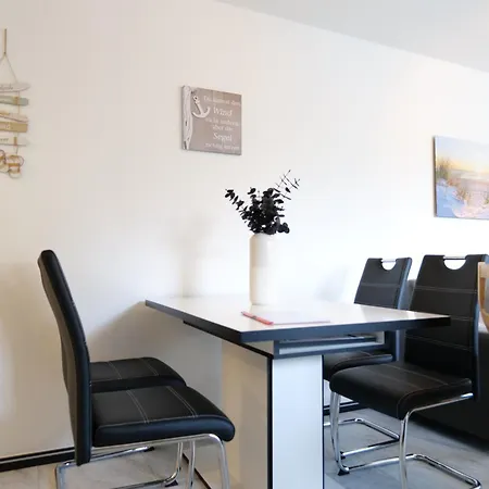 Terrassenhaus Whg 21 *